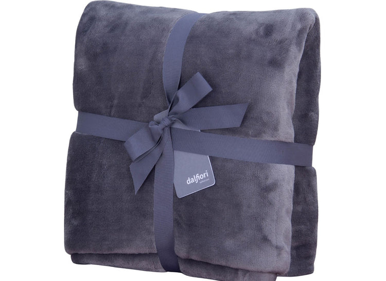 Manta Ulfur Gris Medio | Suavidad y calidez en cada fibra | Felpa Ultrasuave | 130 × 150 cm.