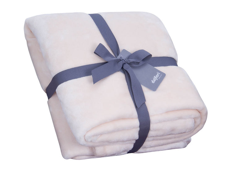 Manta Ulfur Hueso | Suavidad y calidez en cada fibra | Felpa Ultrasuave | 130 × 150 cm.